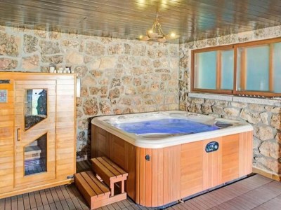 Holiday house Farmhouse Apartment with Pool - Outdoor photo 40