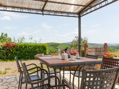 Apartment Schöne Wohnung mit Pool - Outdoor photo 2