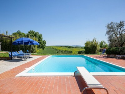 Apartment Schöne Wohnung mit Pool - Outdoor photo 11