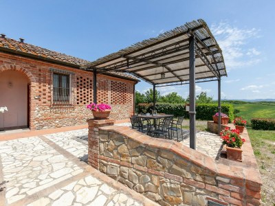 Apartment Schöne Wohnung mit Pool - Outdoor photo 15