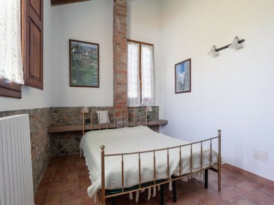 Apartment Schöne Wohnung mit Pool - Features photo 19