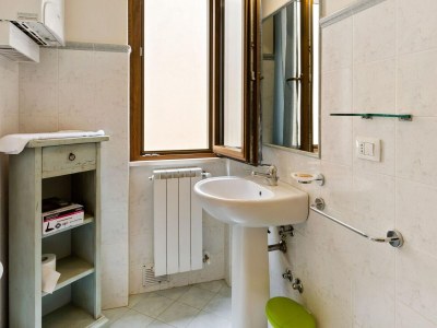 Apartment Elegant Tuscan Retreat in Sorano - Features photo 31