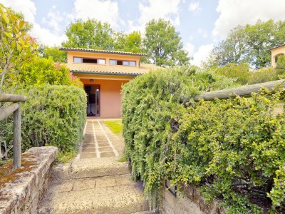 Holiday house Elegante Villa mit Spa in Sorano - Outdoor photo 2