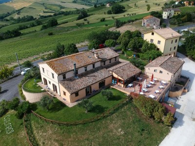 Holiday house Farmhouse in Marche with Pool & Wine Tours - Outdoor photo 8