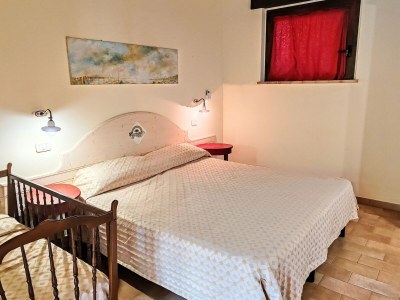 Holiday house Farmhouse in Marche with Pool & Wine Tours - Features photo 21