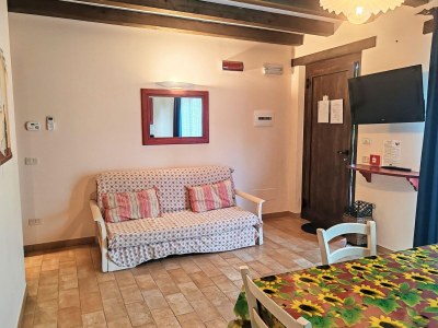 Holiday house Farmhouse in Marche with Pool & Wine Tours - Features photo 24