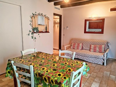 Holiday house Farmhouse in Marche with Pool & Wine Tours - Features photo 29