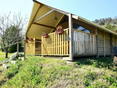Holiday house Luxury Glamping Near Adriatic Beaches in Lapedona - Holiday house
