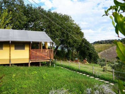 Holiday house Luxury Glamping Near Adriatic Beaches - Outdoor photo 14