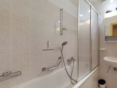 Chalet Tschoueilles 005 MOUNTAIN & QUIET chalet 10 pers - Features photo 17