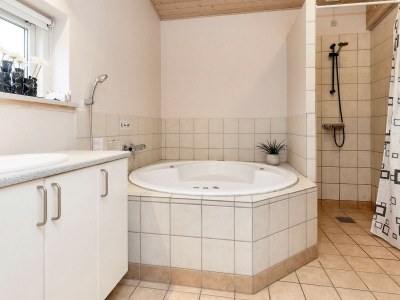 Holiday house 5 Sterne Ferienhaus in Faaborg - Outdoor photo 10