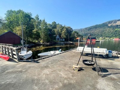 Holiday house 12 person holiday home in Davik - Outdoor photo 5