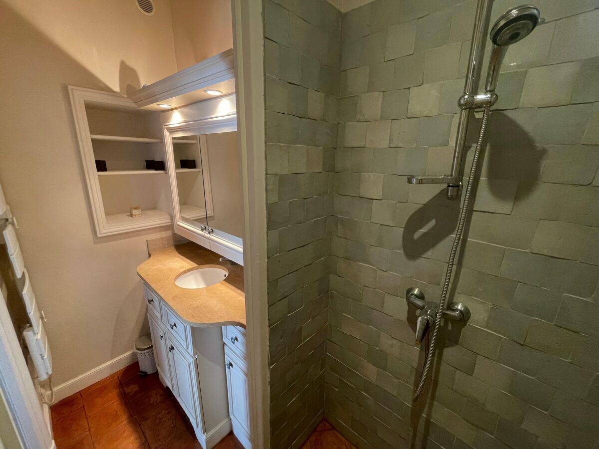 Holiday house House in Locquirec near Sandy Beaches - Features photo 5