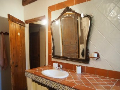 Holiday house Cozy Noves Home with Pool Access - Features photo 12