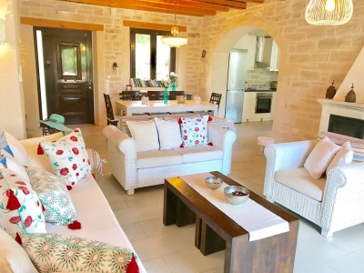 Villa LaMori - Features photo 23