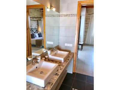 Villa LaMori - Features photo 31