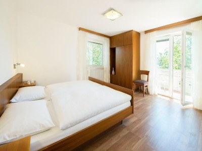 Apartment Apartment in Dorf Tirol near Spronser Lakes - Features photo 8