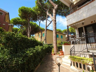 Apartment Appartamento Rosmarina 300 metri dal mare - Outdoor photo 11