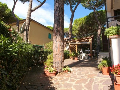 Apartment Appartamento Rosmarina 300 metri dal mare - Environment photo 28