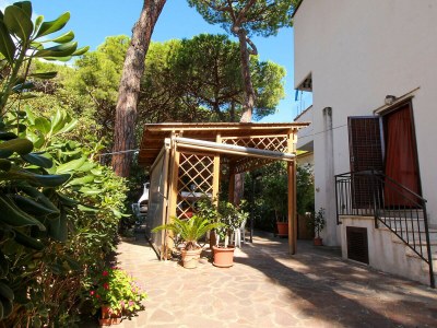 Apartment Appartamento Rosmarina 300 metri dal mare - Environment photo 30