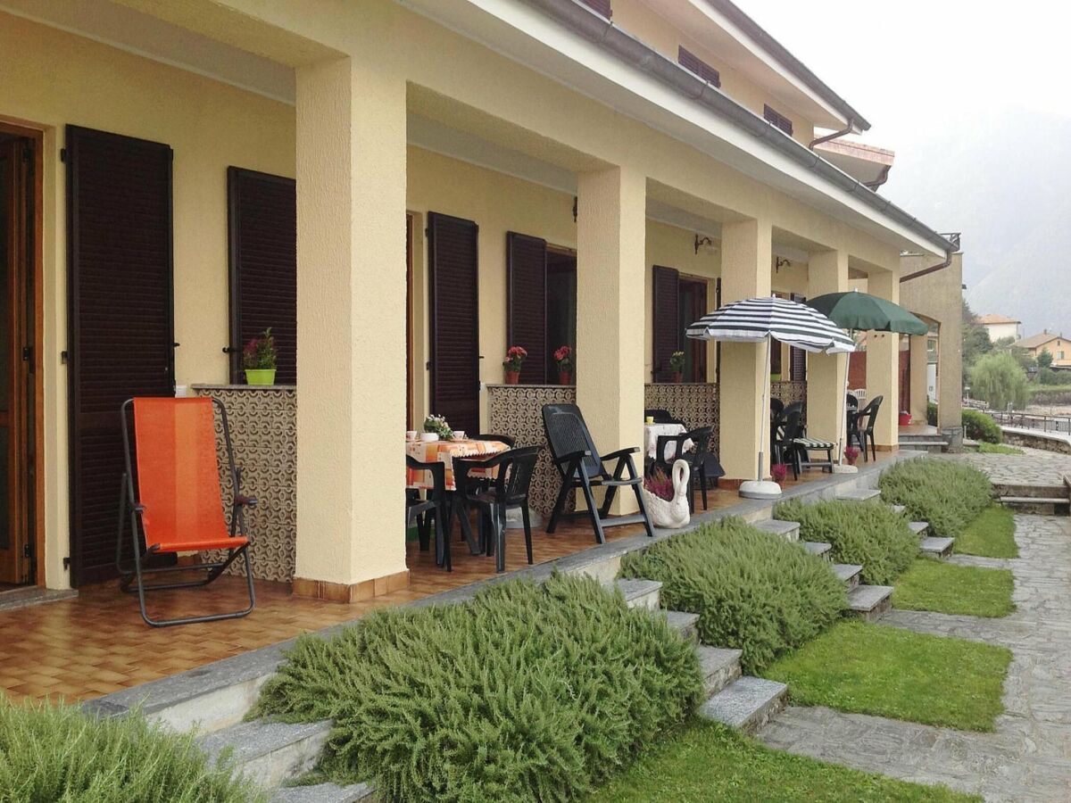 Holiday park Wohnung am Comer See mit Seeblick