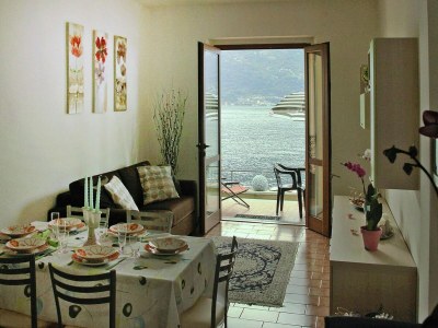 Holiday park Wohnung am Comer See mit Seeblick - Features photo 11