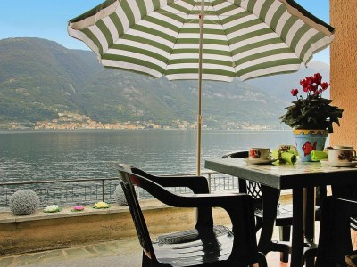 Holiday park Apartment by Lake Como with Stunning Views - Outdoor photo 21