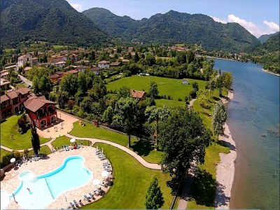 Holiday park Wohnung in Idro mit Pool und Garten in Crone di Idro - Holiday park