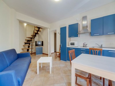 Holiday park Apartment on Lake Idro with Pool - Features photo 18