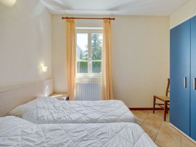 Holiday park Apartment on Lake Idro with Pool - Features photo 27