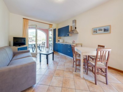 Holiday park Apartment on Lake Idro with Pool - Features photo 29