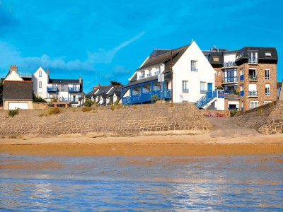 Holiday park Apartment in Trégastel near the Beach - Environment photo 15