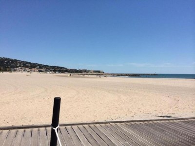 Holiday park Modern Seaside Apartment - Environment photo 11