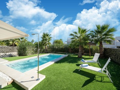 Holiday house Elegantes Haus mit Pool - Outdoor photo 8