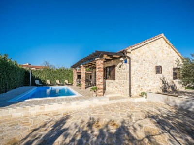 Holiday house Ferienhaus in Sukošan am Meer - Outdoor photo 3