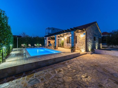 Holiday house Ferienhaus in Sukošan am Meer - Outdoor photo 7