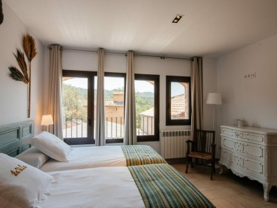 Holiday house Peaceful Rural Retreat near Suria - Features photo 14