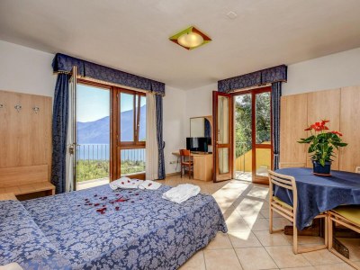 Holiday park Apartment in Limone with balcony or terrace - Features photo 23