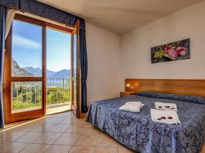 Holiday park Apartment in Limone with balcony or terrace - Features photo 24