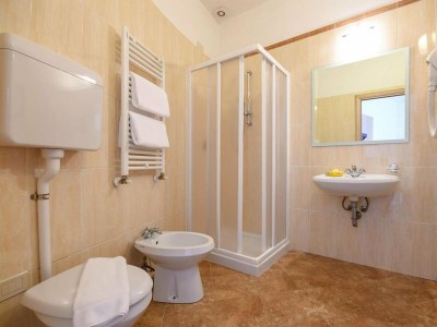 Holiday park Apartment in Limone with balcony or terrace - Features photo 19