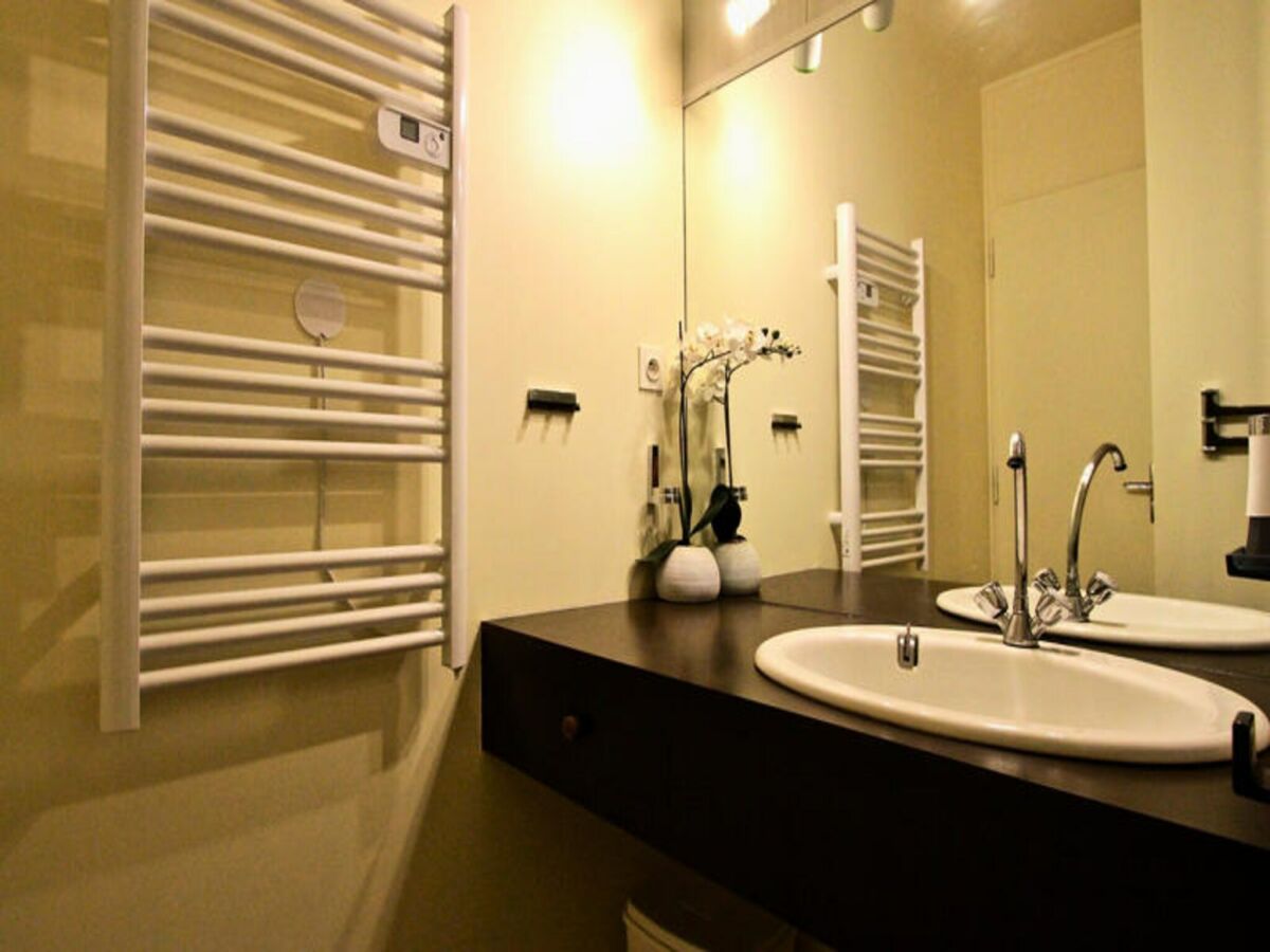 Apartment Holiday Rental Chamrousse 120 - Outdoor photo 4