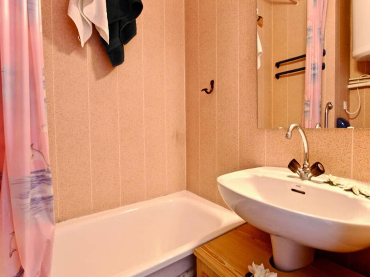 Apartment Holiday Rental Chamrousse 125 - Outdoor photo 2