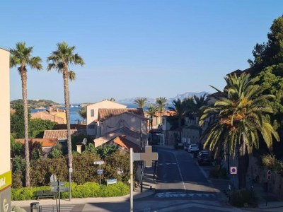 Holiday house Villa in Ampus with Panoramic Views & Pool - Environment photo 40