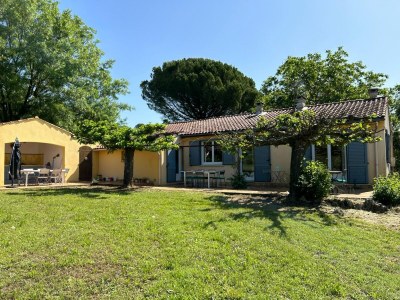 Holiday house Holiday Home in Villecroze with Pool & Garden - Outdoor photo 3