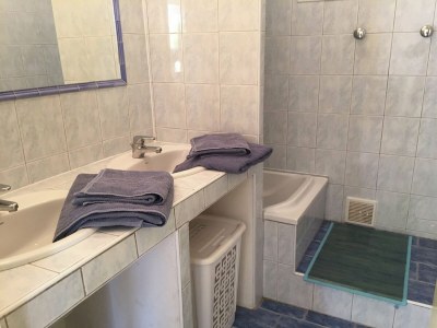 Holiday house Holiday Home in Villecroze with Pool & Garden - Features photo 13