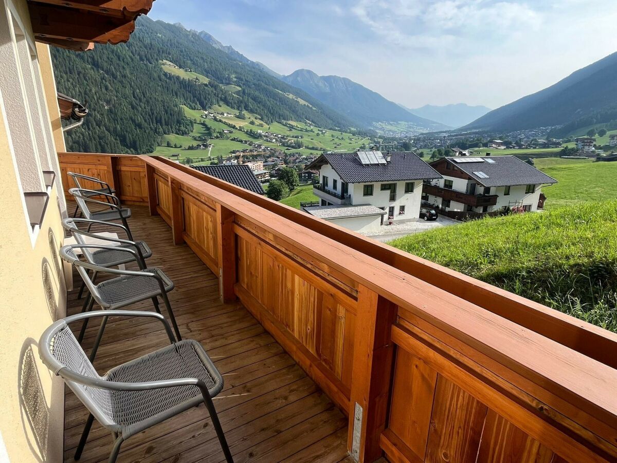Apartment Ferienwohnung im Stubai mit Balkon und Skiraum - Outdoor photo 4