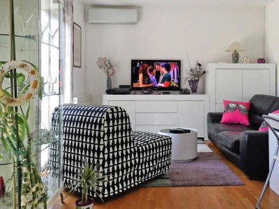 Holiday park Wohnung in Vir nahe Jadro Strand - Features photo 6