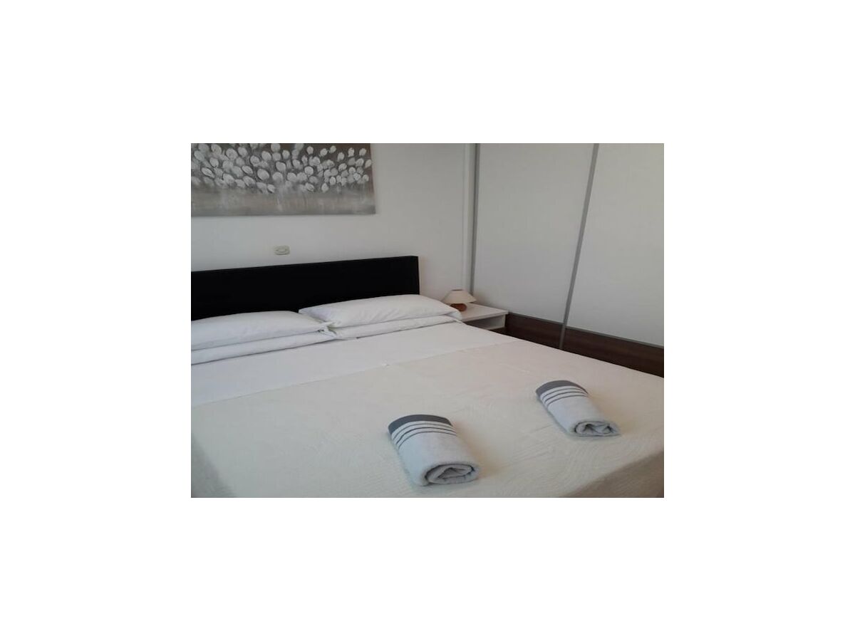 Apartment Apartments Mlikota - Two Bedroom Apartment with Terrace - A2 59671 - Features photo 5