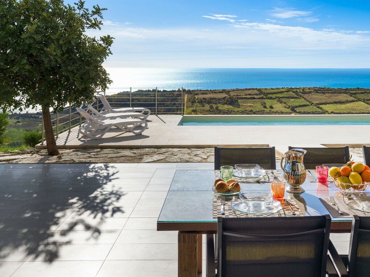 Villa Giglio di Mare