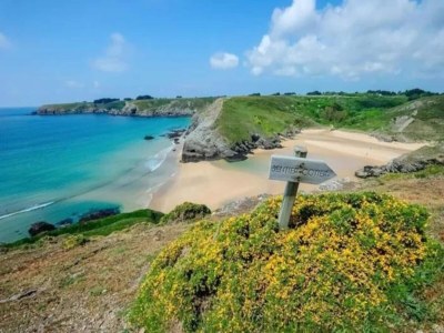 Holiday park Castle Apartment near Breton - Environment photo 14